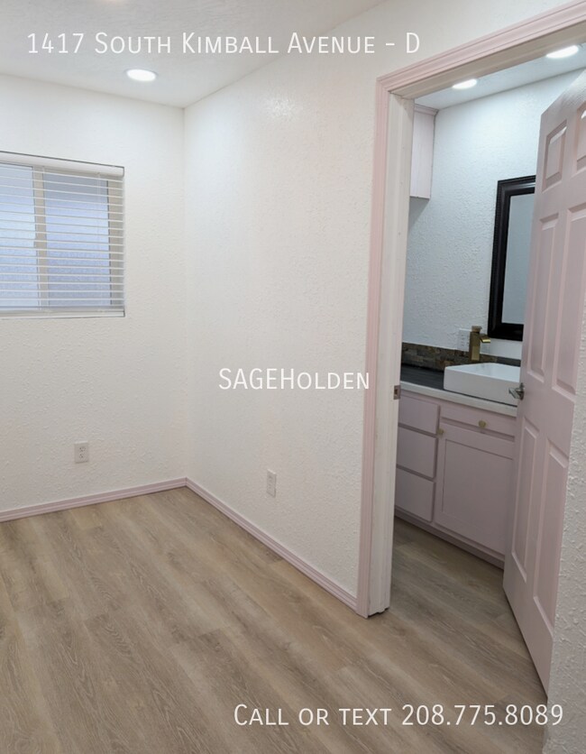 Building Photo - 1417 S Kimball Ave