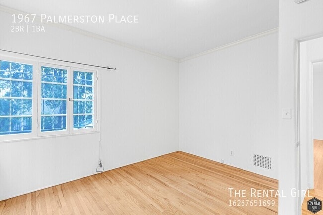 Building Photo - 1967 Palmerston Pl