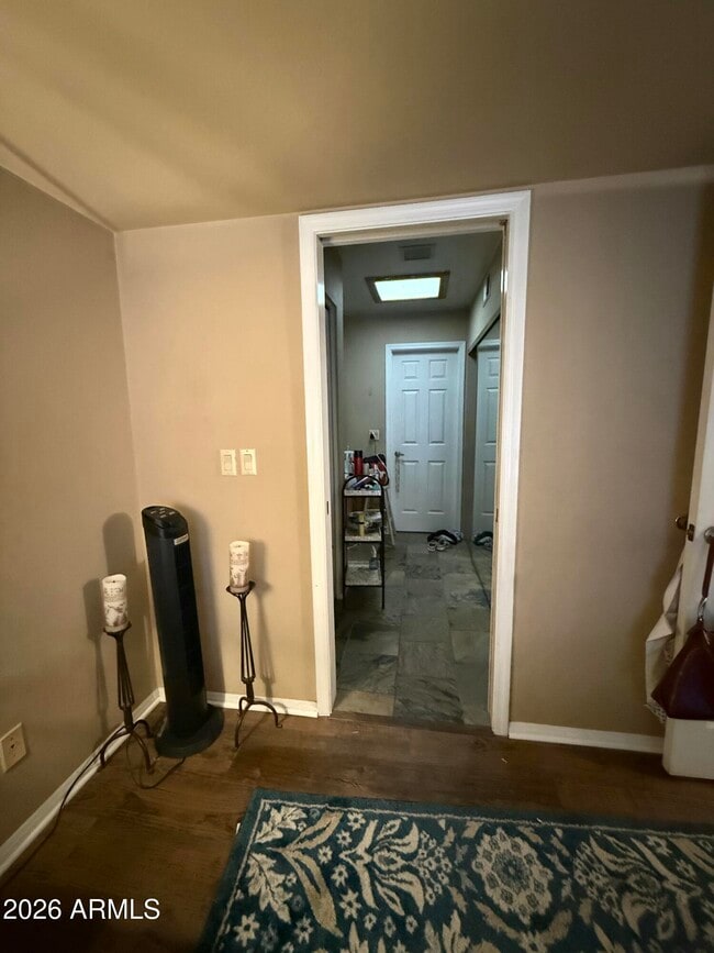Building Photo - 7300 N Dreamy Draw Dr