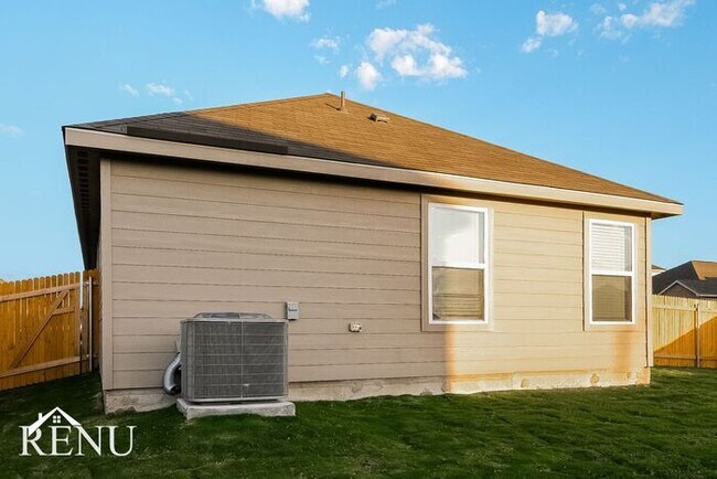Building Photo - Coming Soon!