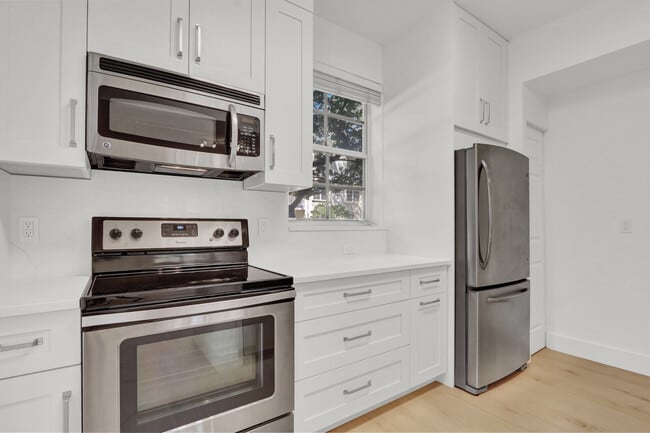 Building Photo - 4903 Chancellor Dr