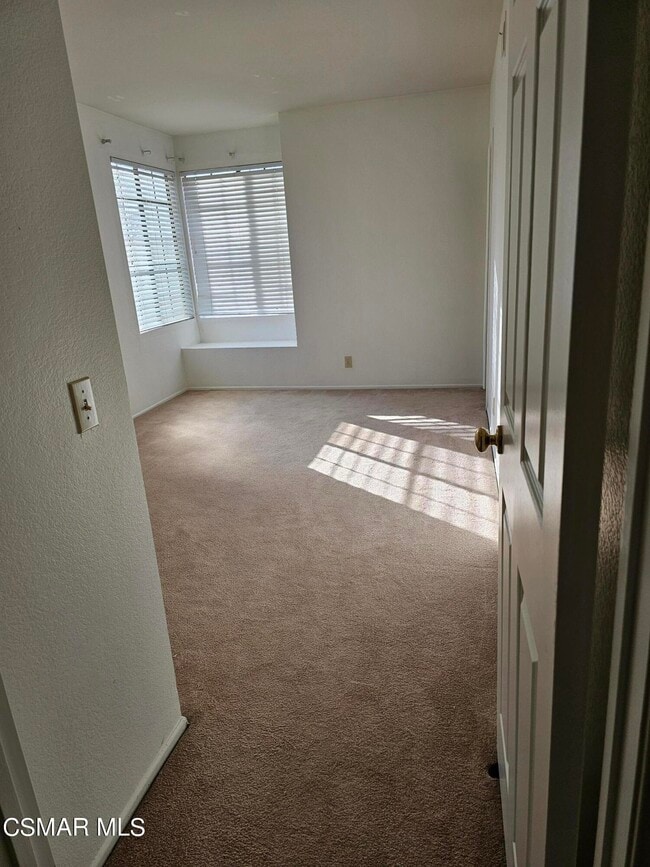 Building Photo - 2752 Annandale Ln