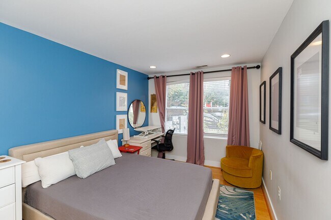 Building Photo - Bright One Bed Trinidad Rental Condo: Modern Living Near DC's Best