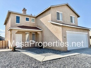 Building Photo - 13626 Winewood St