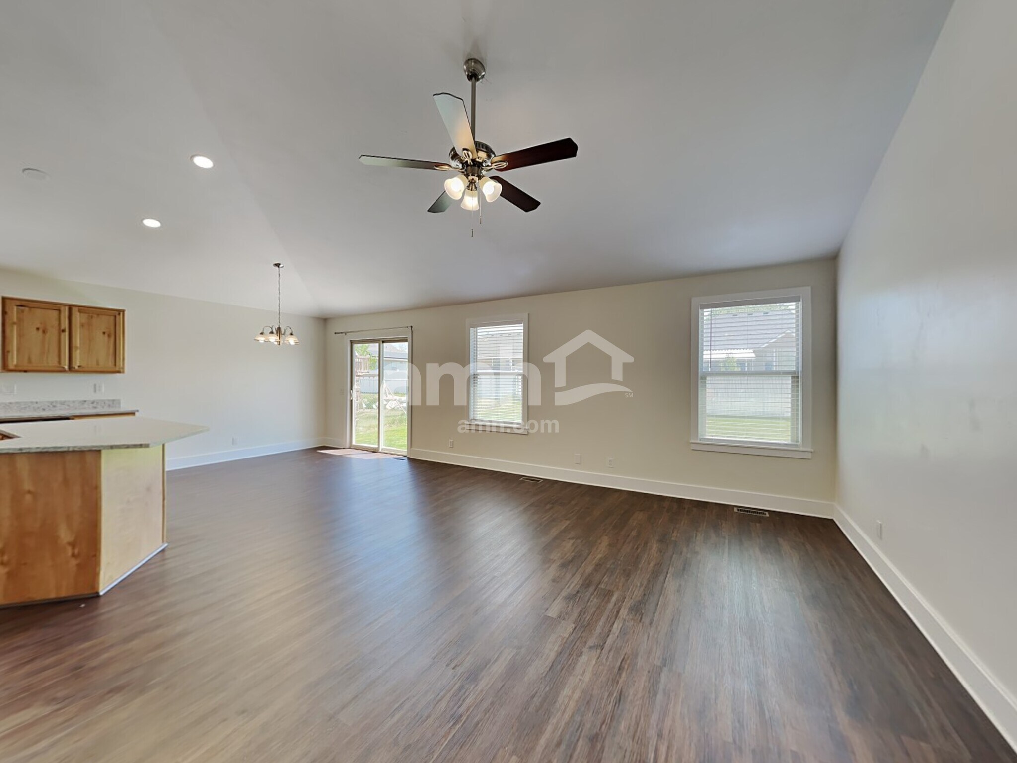 Building Photo - 416 N 3335 W