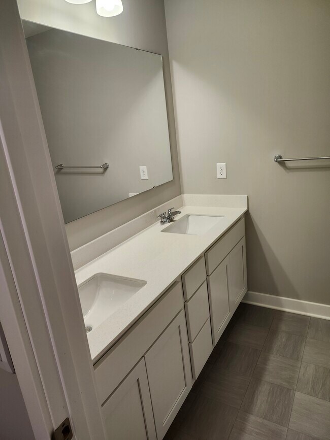 Building Photo - 11128 Balsam Pointe Trl