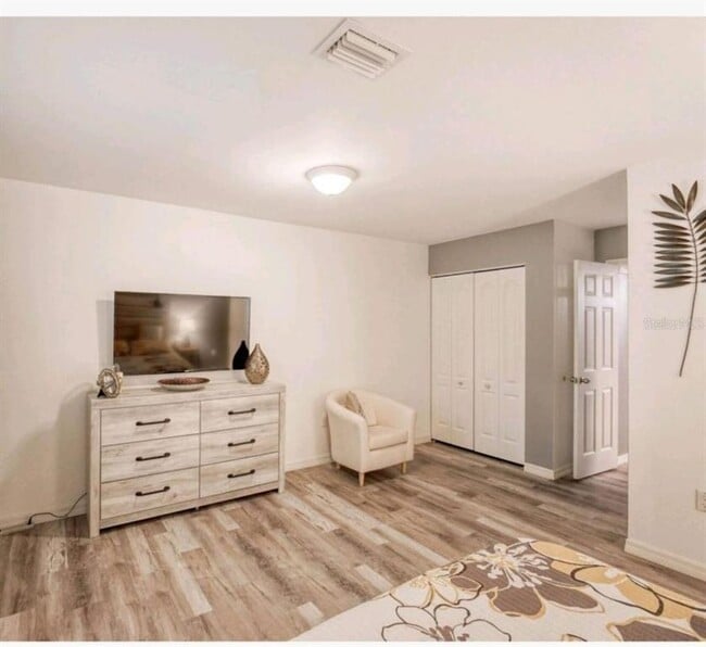 Building Photo - 5153 Miller Bayou Dr