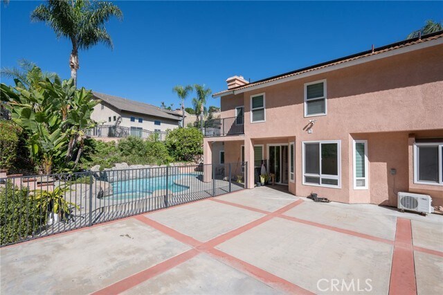 Building Photo - 19922 E Country Hollow Dr