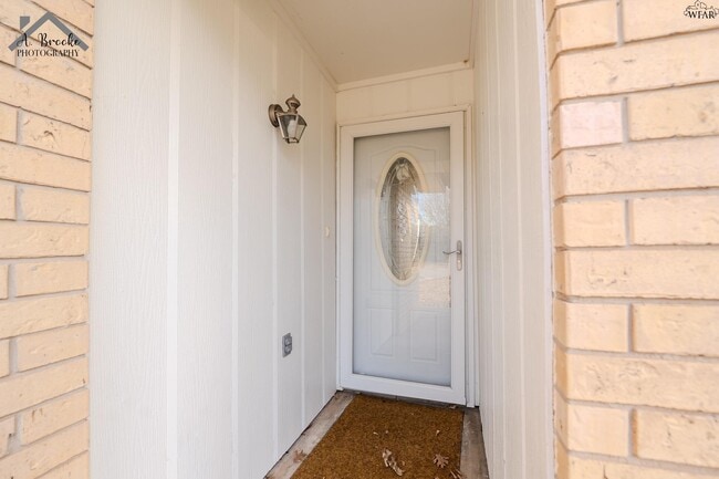 Building Photo - 4825 Colleen Dr