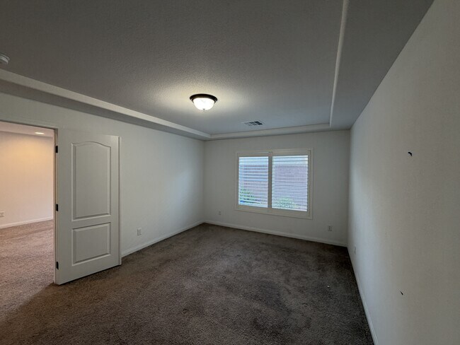 Building Photo - 7008 W Steele Canyon St