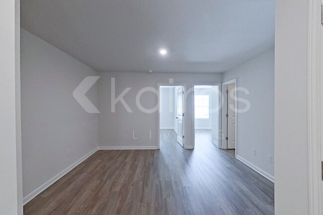 Building Photo - 364 Ironwood Ct