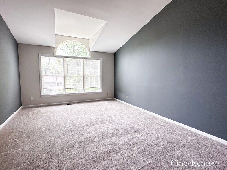 Building Photo - 7982 Lancelot Dr