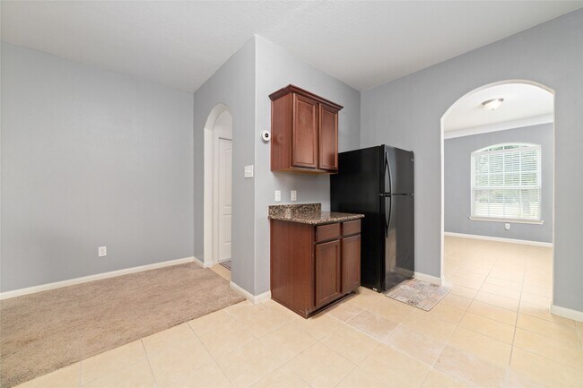 Building Photo - 12054 Fairquarter Ln