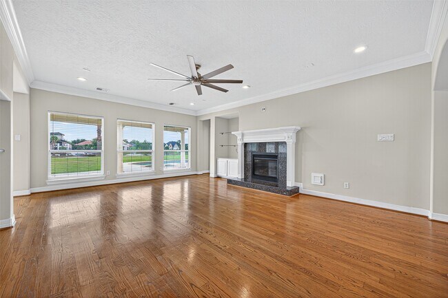 Building Photo - 1902 Sparrows Ridge