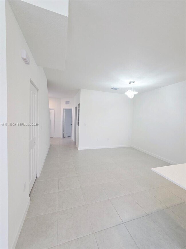 Building Photo - 17925 SW 358th St