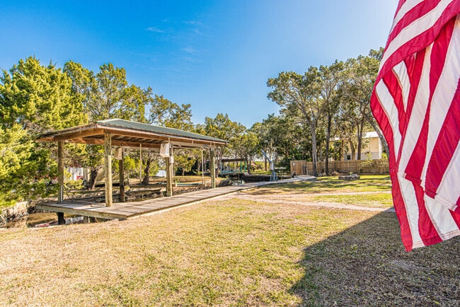 Building Photo - 2247 S Waterman Dr