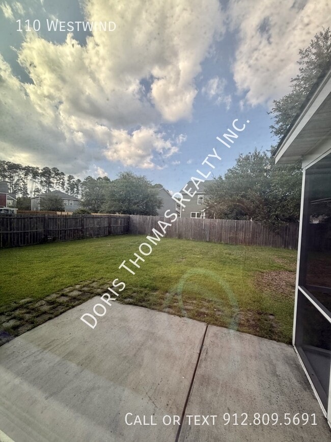 Building Photo - 110 Westwind-