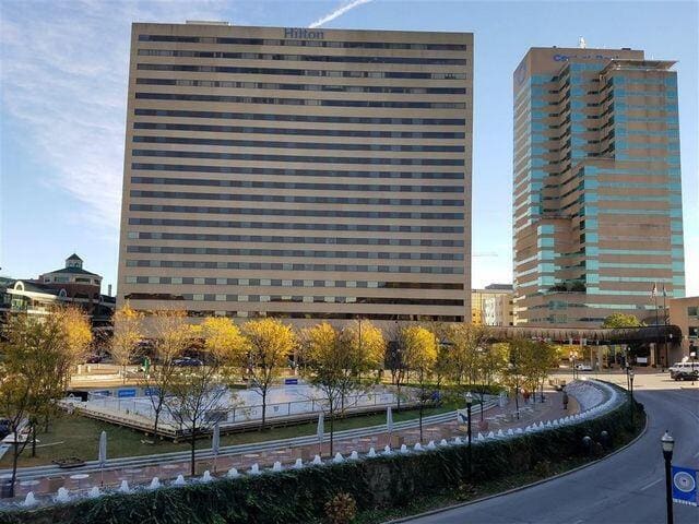 Building Photo - 650 S Mill St