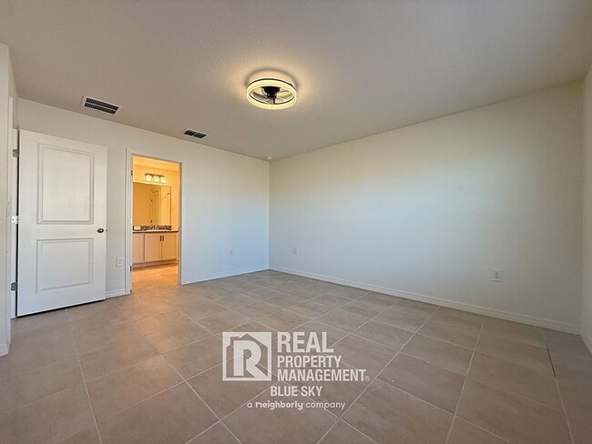 Building Photo - 14603 Abasail Ln