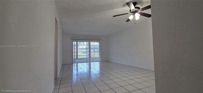 Building Photo - 5510 N Lakewood Cir