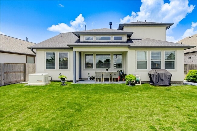 Building Photo - 4050 Shackleton Ct