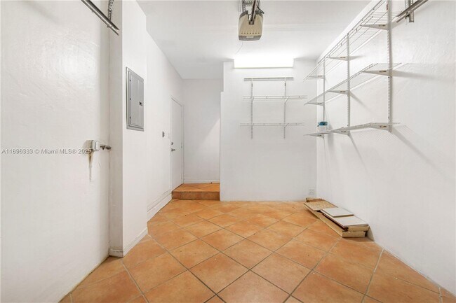 Building Photo - 14274 SW 125th Ct