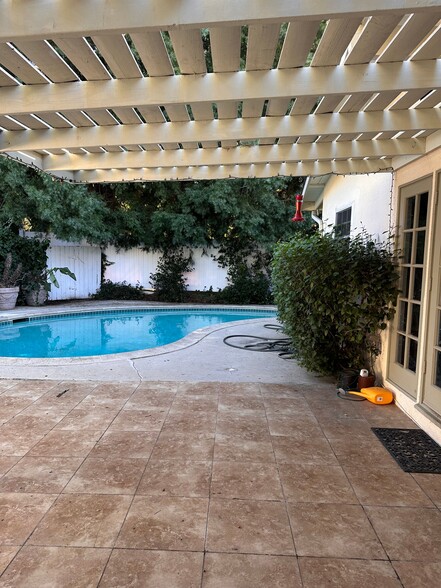 Pool Area + Patio - 15710 Dickens St