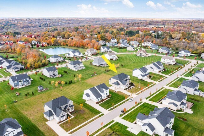 Building Photo - 5962 Laurel Ln