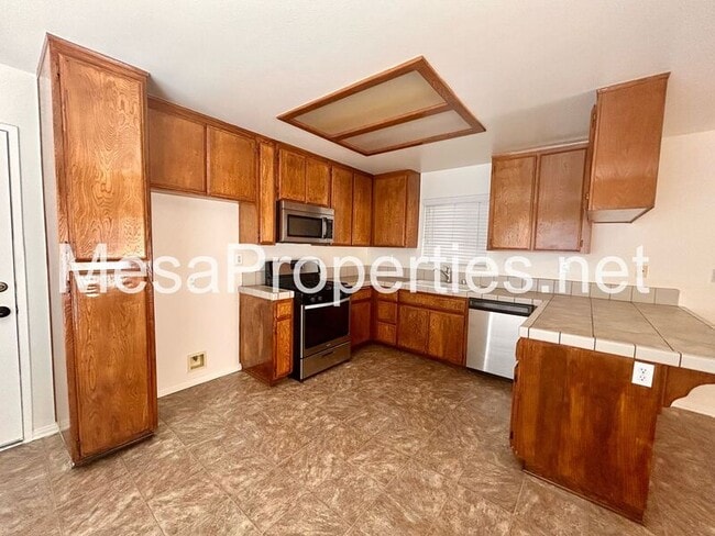Building Photo - 16783 Hidden Creek Dr