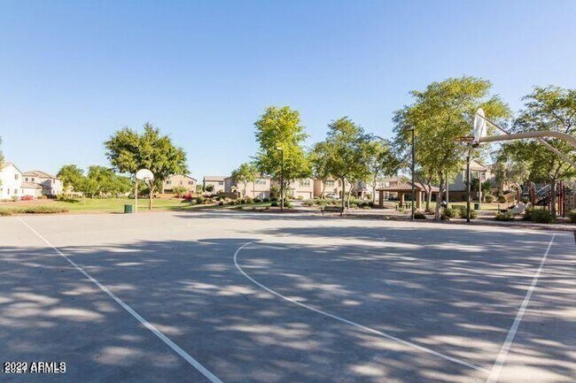 Building Photo - 2115 W Le Marche Ave