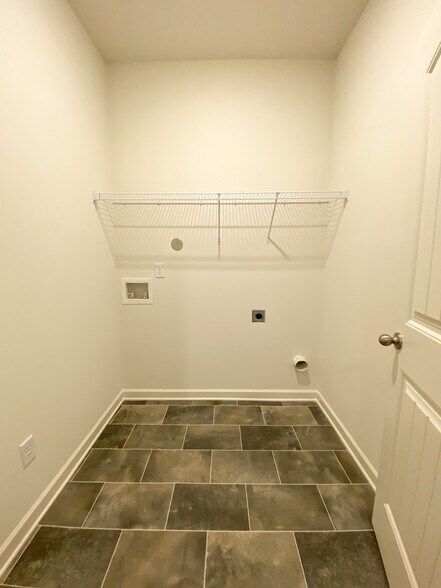 Building Photo - 20 Witherspoon Dr