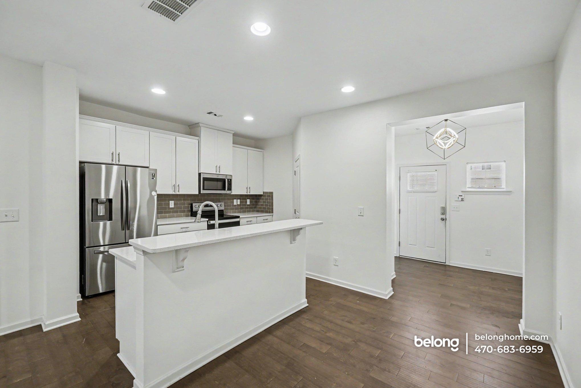 Building Photo - 897 Ambient Way