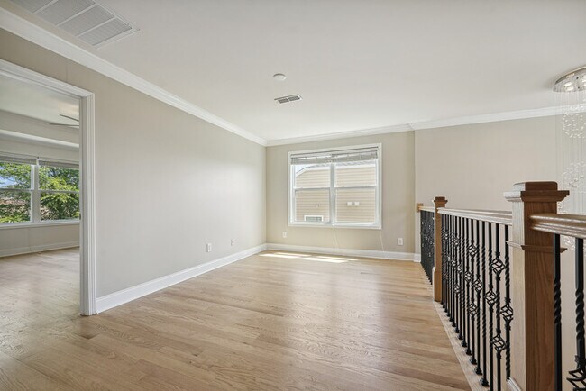 Building Photo - 4109 White Kestrel Dr