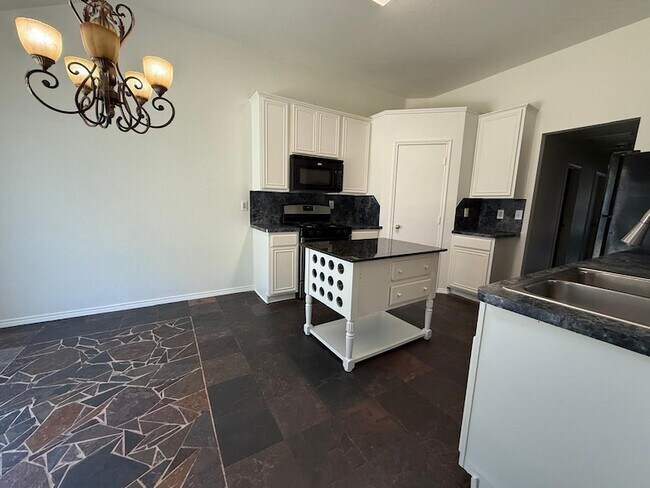 Building Photo - 9104 Bedford Ln