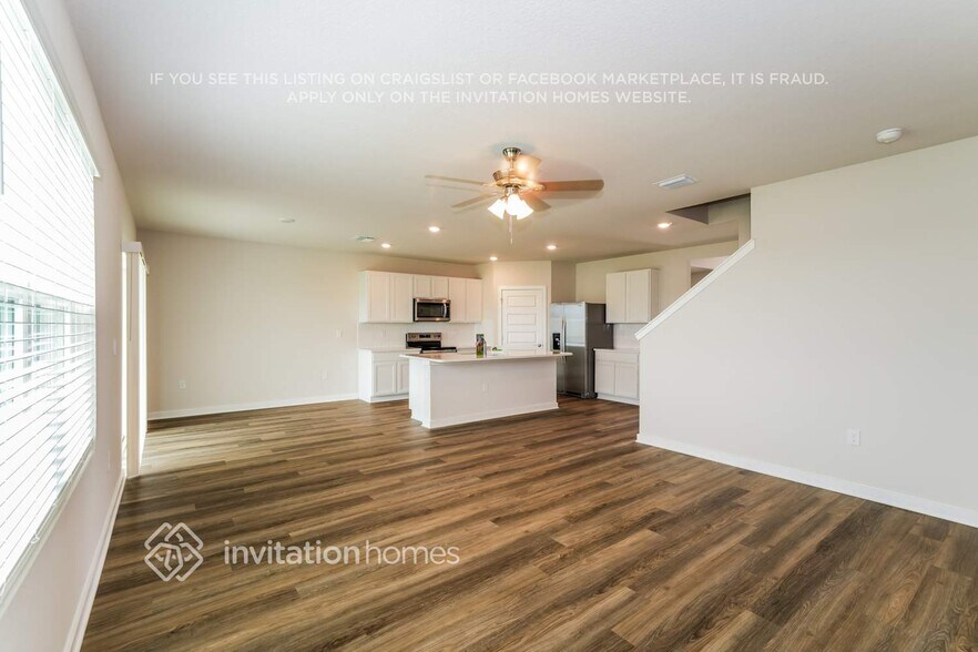 Building Photo - 18307 Wheathouse Pl