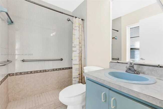 Building Photo - 8405 SW 181st Terrace