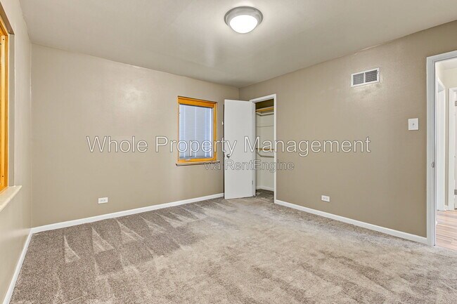 Building Photo - 2727 S Steele St