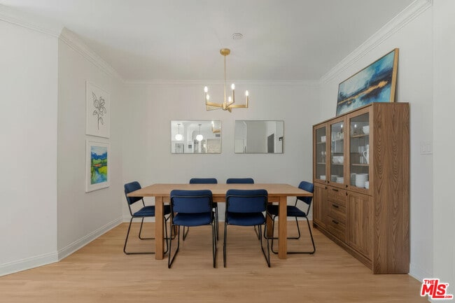 Building Photo - 20 Catamaran St