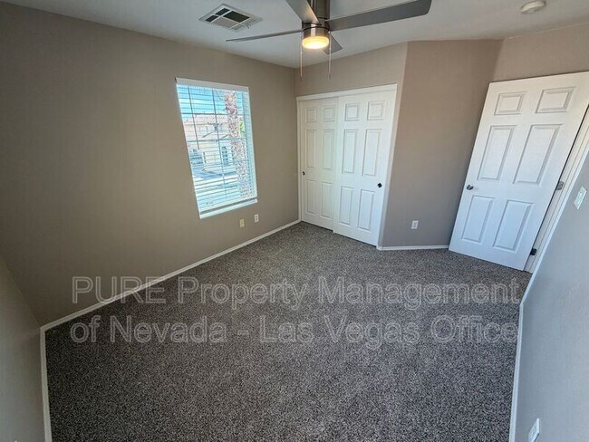 Building Photo - 4320 Laguna Garden Ave