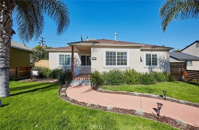 Building Photo - 17827 Burbank Blvd