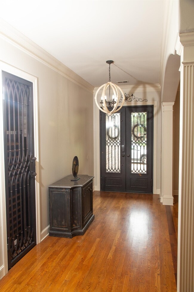 Building Photo - 10060 Avent Ridge Cove