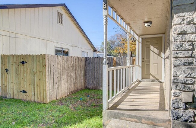 Building Photo - 8110 West Gate Blvd