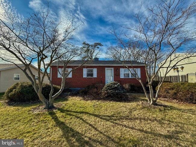 Building Photo - 504 Crisfield Rd