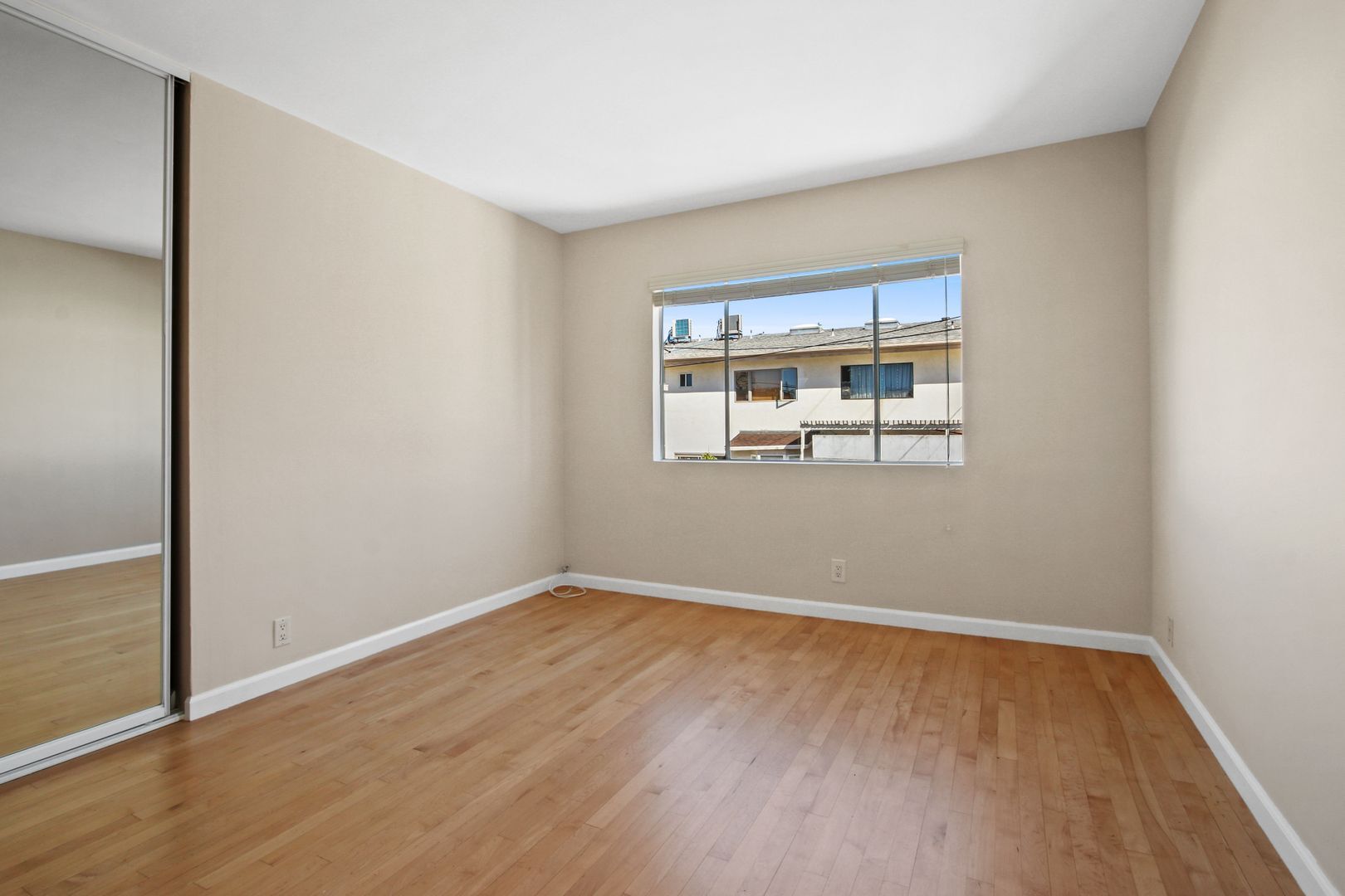 Building Photo - 1133 16th St