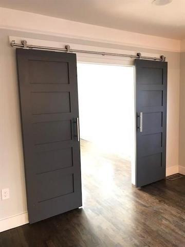 Building Photo - 6343 Richmond Ave