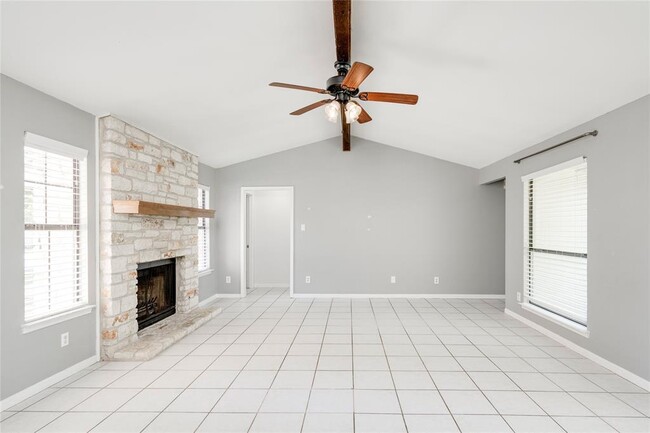 Building Photo - 1708 Wild Horse Ln