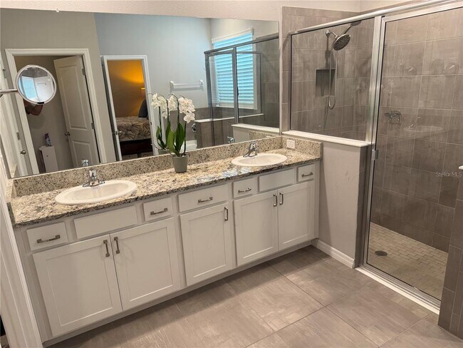 Building Photo - 10437 Laxer Cay Loop