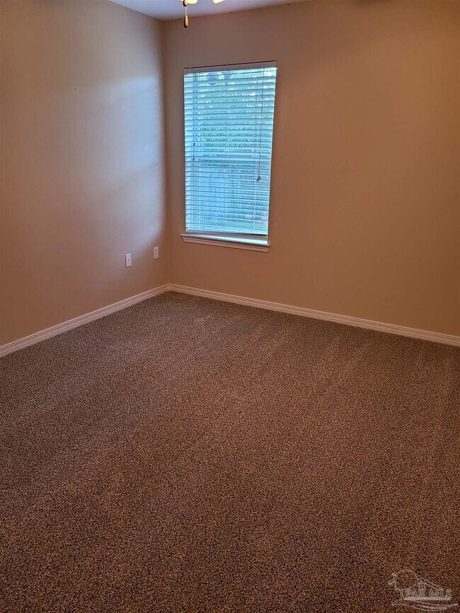 Building Photo - 9685 Misty Meadow Ln