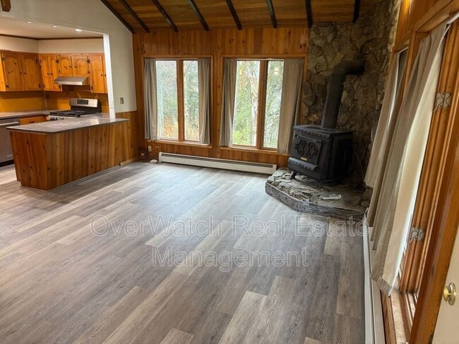 Building Photo - 5427 Wild Mountain Dr