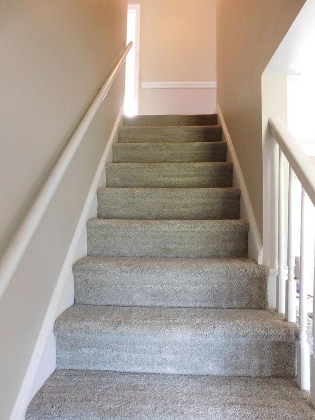 Building Photo - 509 W Wilson Creek Dr